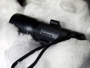 Die robuste LED Lenser M14 Hochleistungs-Taschenlampe